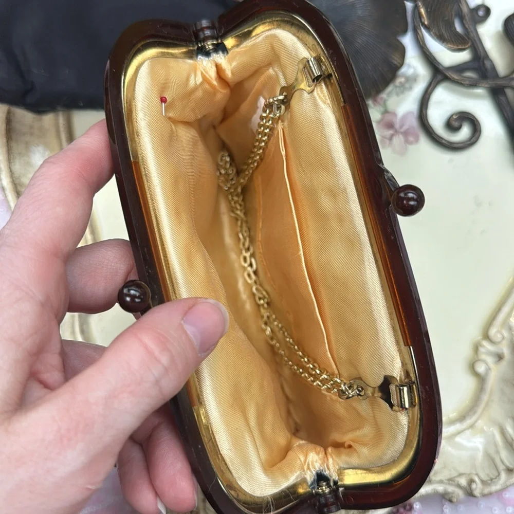 VINTAGE SET OF 3 FLORAL VICTORIAN COIN PURSE - Picture 7 of 7
